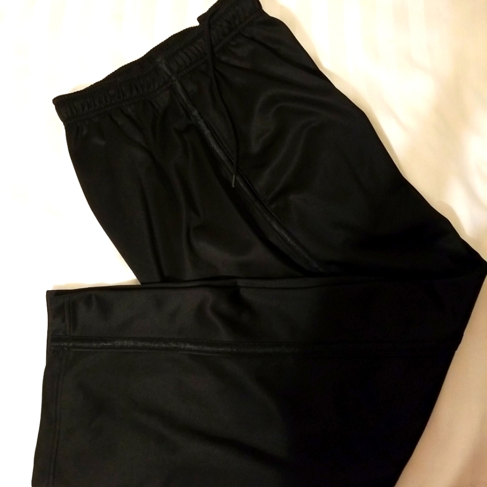 TEK Gear sz med mens athletic black pants